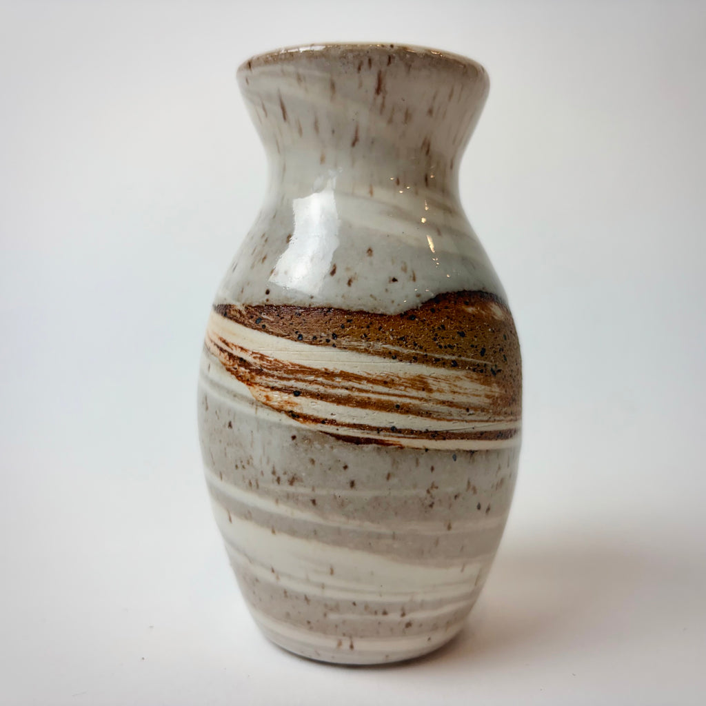 Wave bottle vase